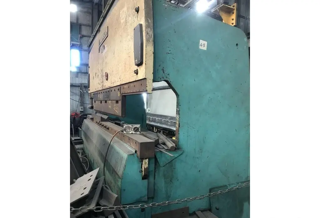 Promecam 200t press brake Stock TRT#20 - Image 9