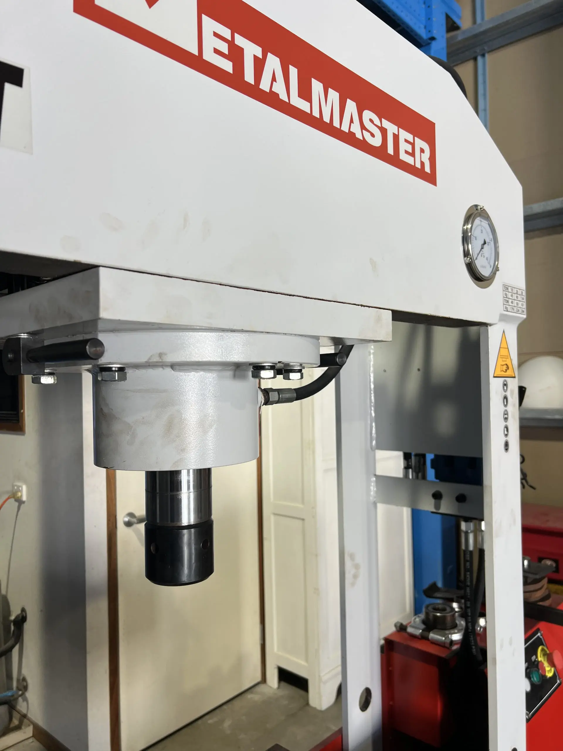 Metalmaster 63t Hydraulic Press TRT#01 - Image 4