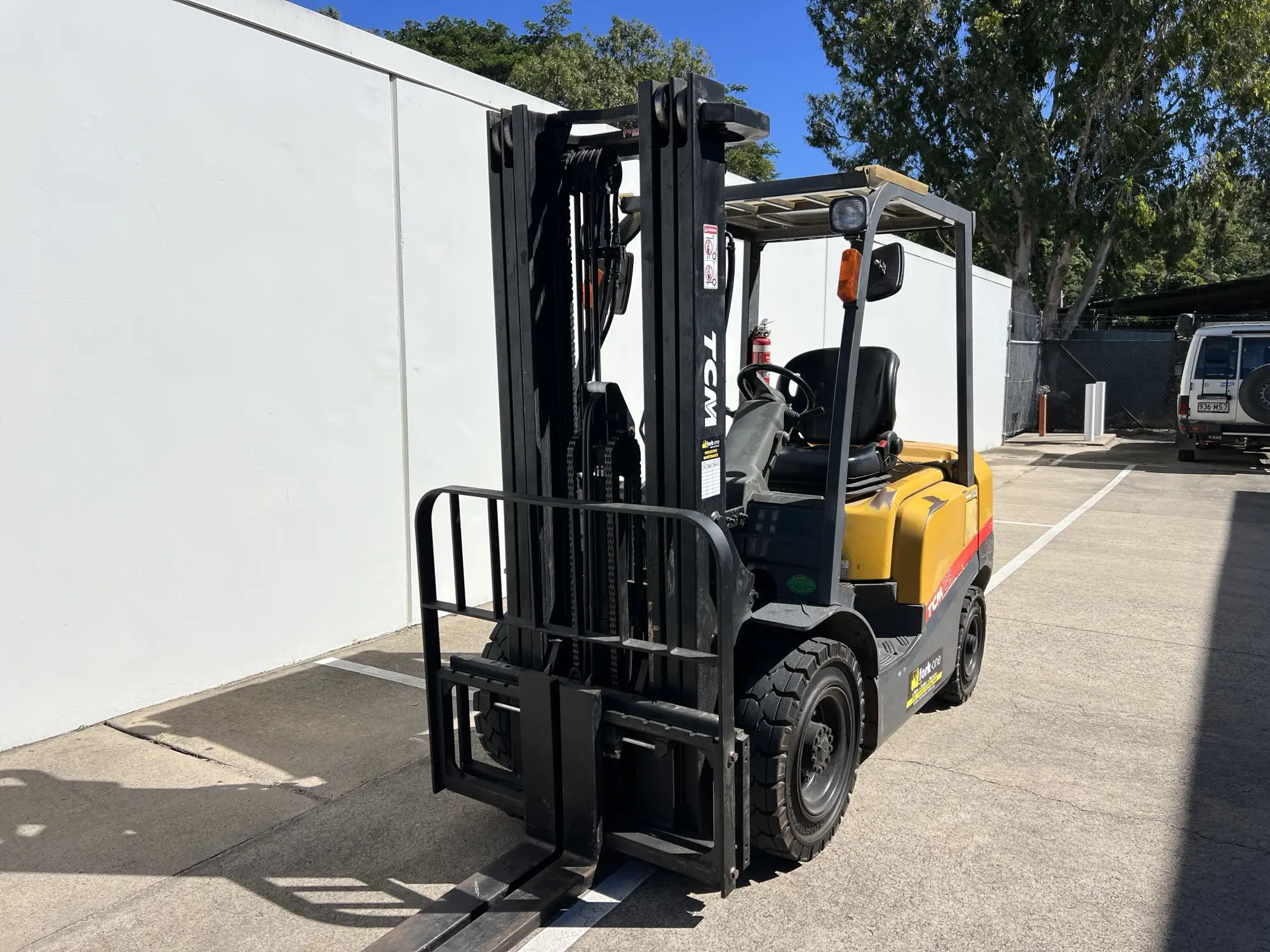 TCM 2.5T Diesel Forklift TRT#02 - Image 3