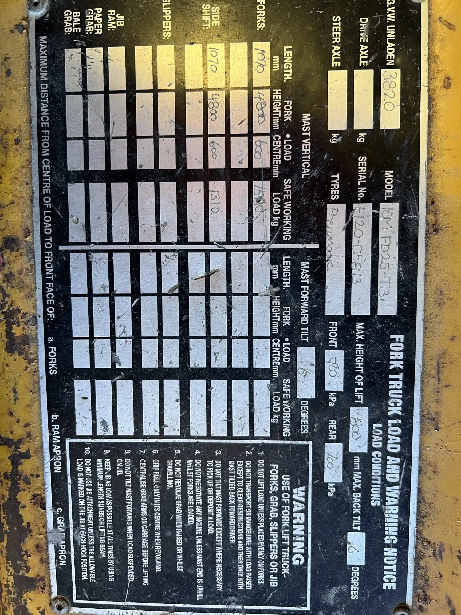 TCM 2.5T Diesel Forklift TRT#02 - Image 6