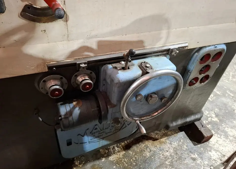 Matrix No. 37 Worm Grinding Machine TRT#60 - Image 3
