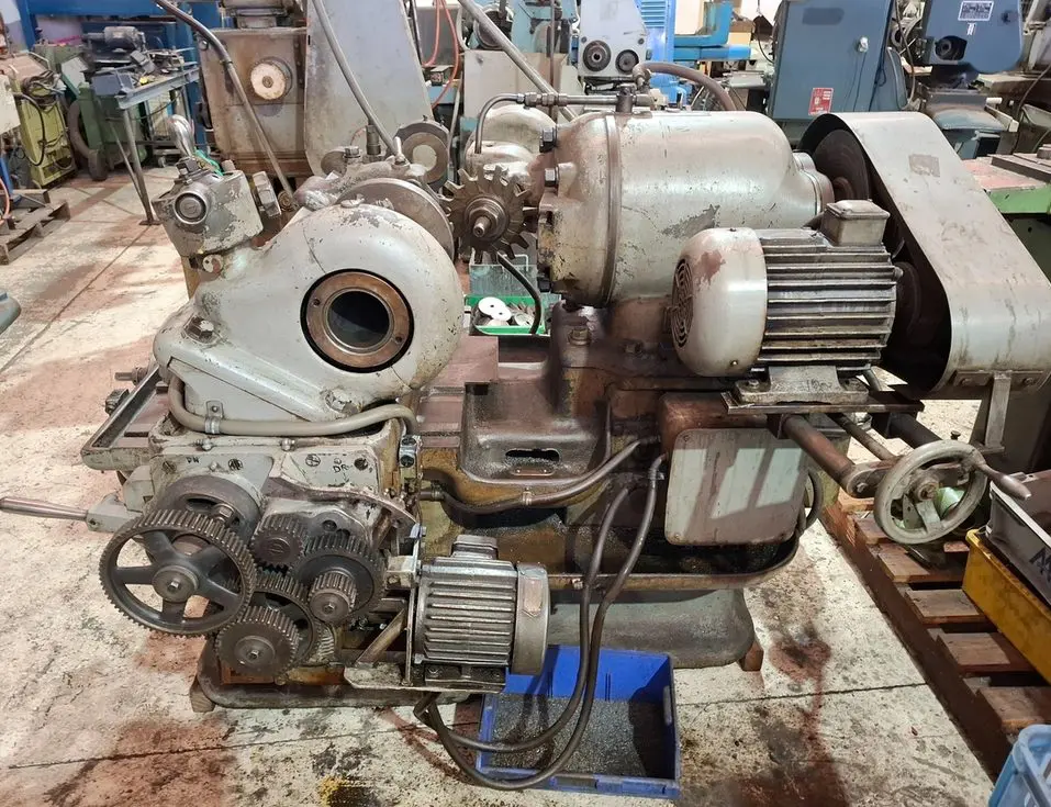 Pfauter SF1 Worm & Thread Milling Machine TRT#68 - Image 2