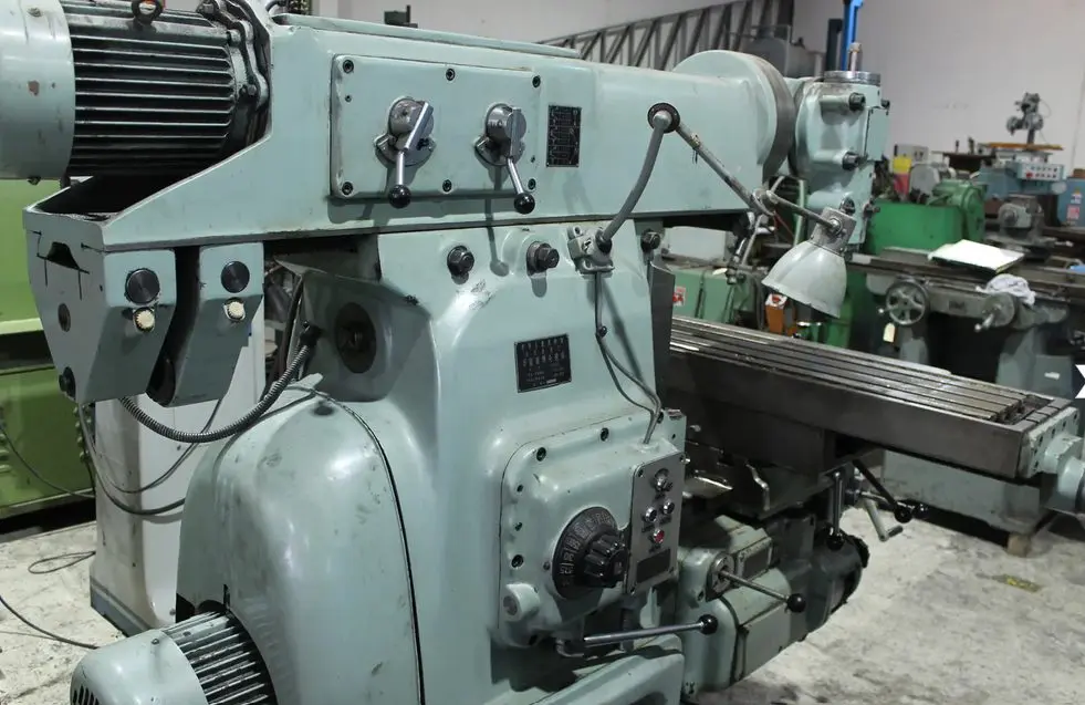 X6232 Universal Milling Machine TRT#54 - OFFERS - Image 2
