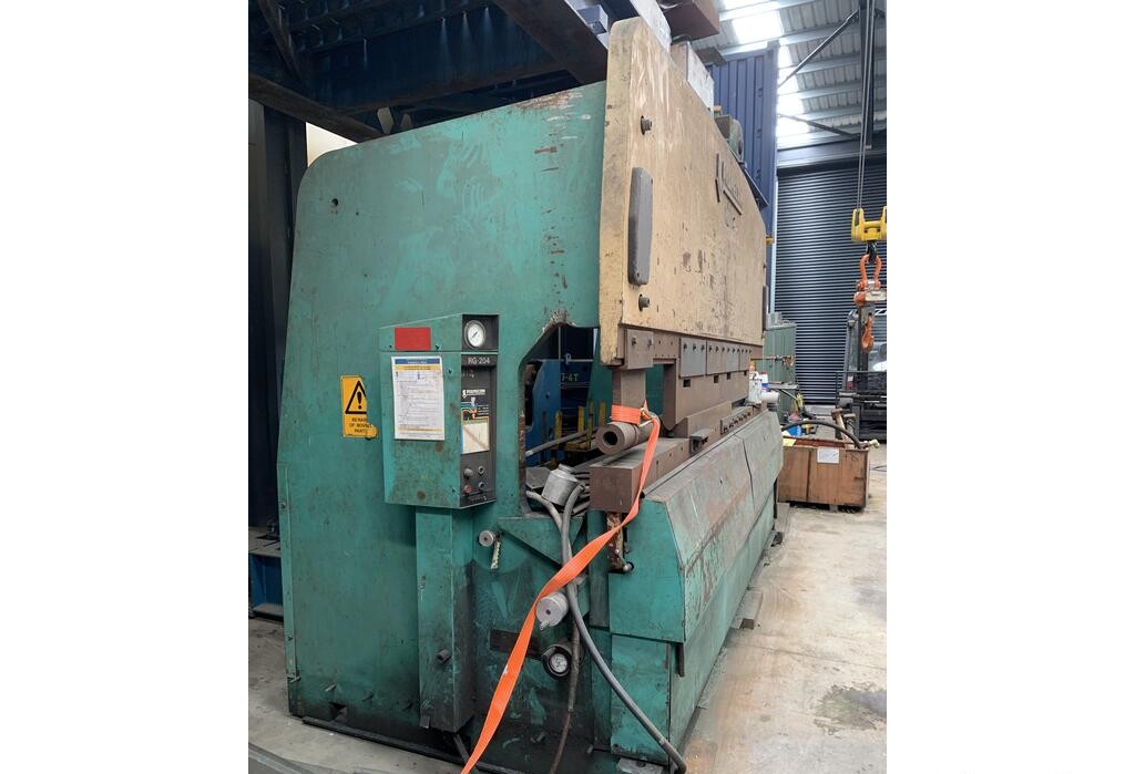 Promacan 200t press brake Stock # TRT20 - Image 8