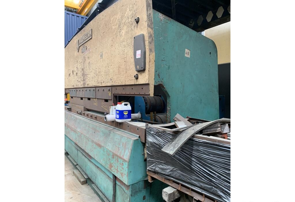 Promacan 200t press brake Stock # TRT20 - Image 12