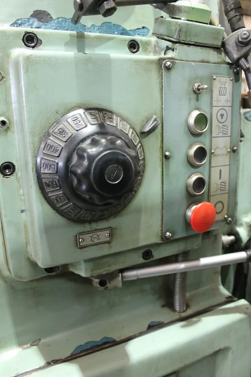 Stankoimport 6P 82 III Universal Milling Machine TRT#52 - Image 5